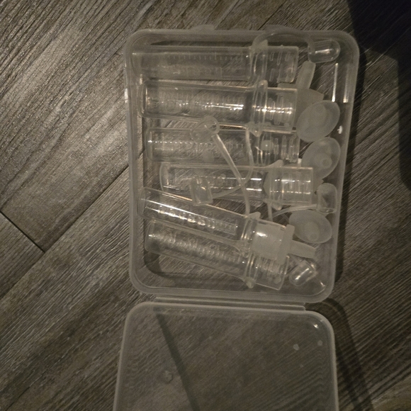 Haaka Colostrum Collector 6 Pack And Case - Picture 3 of 7